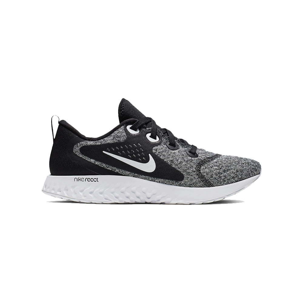 tênis nike legend react feminino resenha
