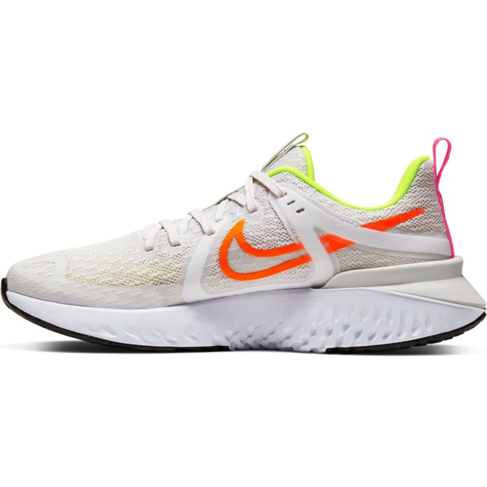 tenis nike legend react 2